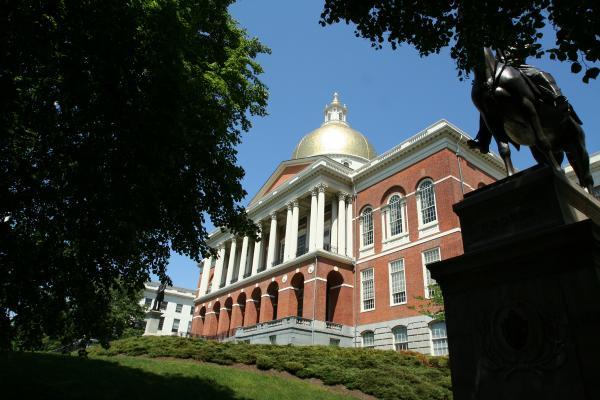 Ec_boston_destination_mass_state_house_1