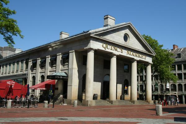 Ec_boston_destination_quincy_market_1