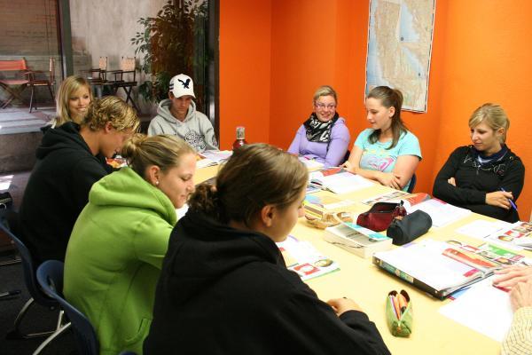Ec_san_diego_centre_classroom_with_students_4
