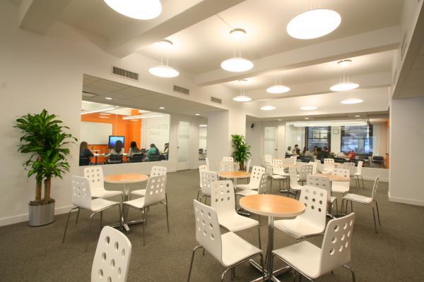 Ec_new_york_centre_lounge_1_0