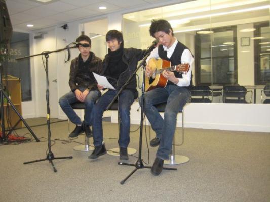 Student_talent_show_for_charity