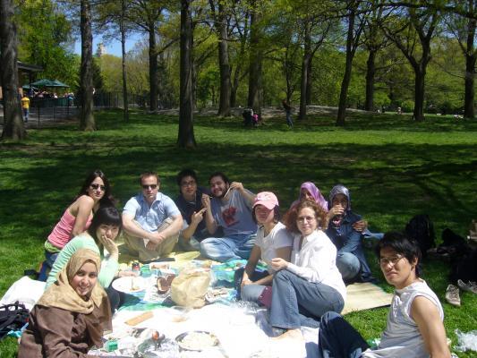 Students_at_central_park_0